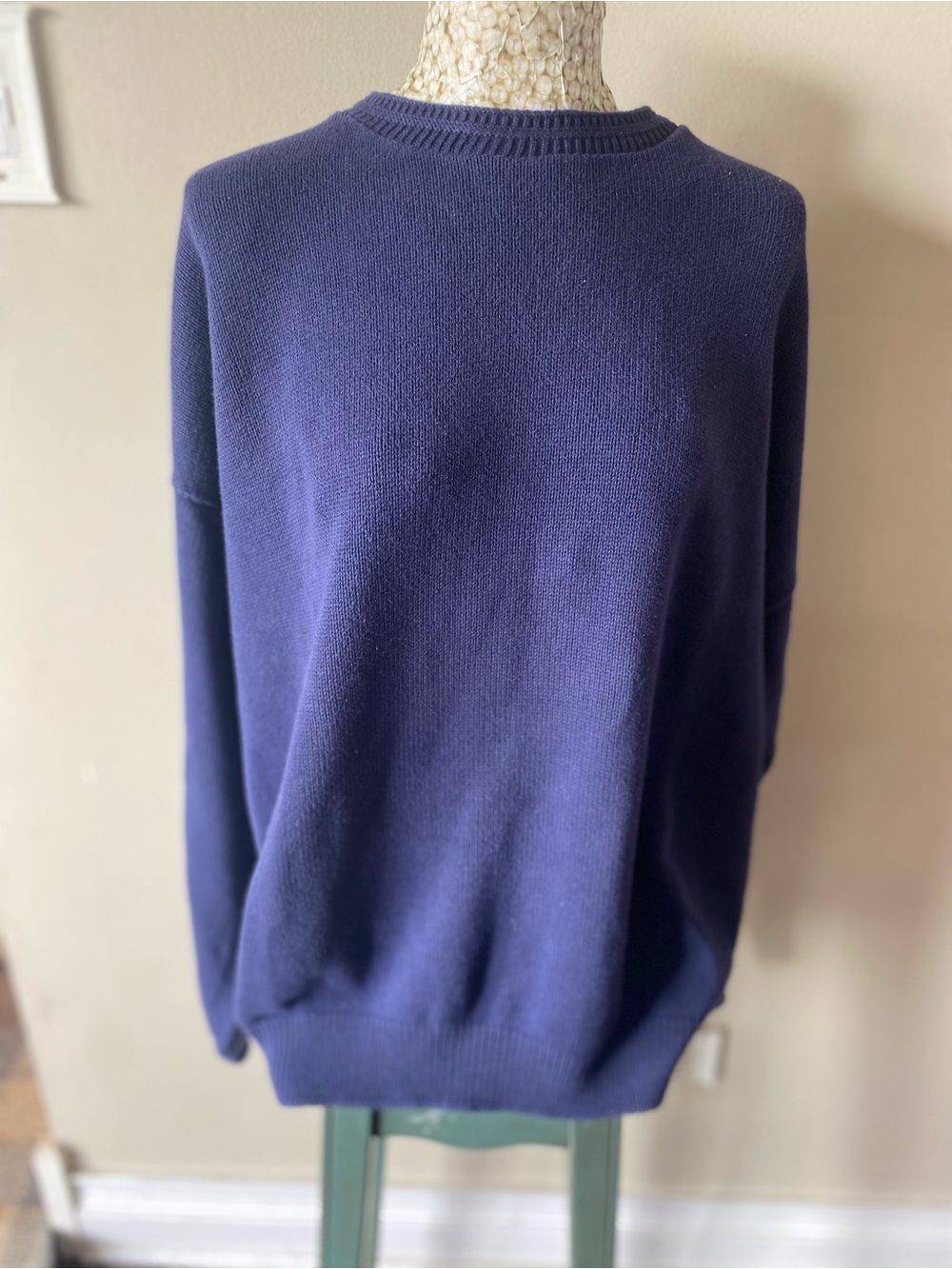 Vintage 90s Classic Men's Crewneck Sweater - Navy